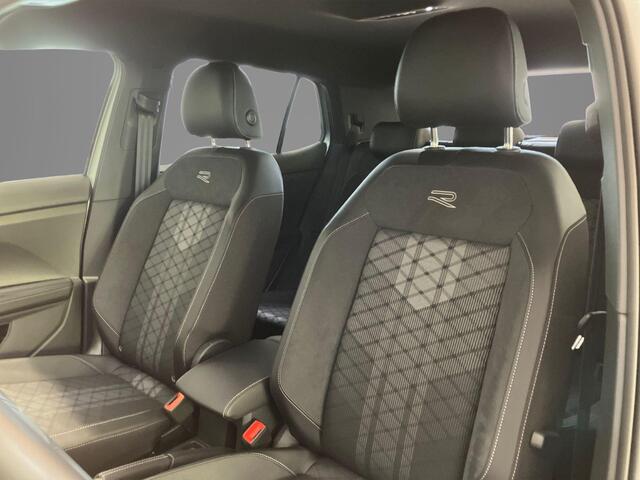 Volkswagen T-Cross 1.0TSI/116PK DSG R-Line · Navigatie · Trekhaak · Apple/Android Car Play · Stoelverwarming · Garantie t/m 15-04-2030 of 100.000km