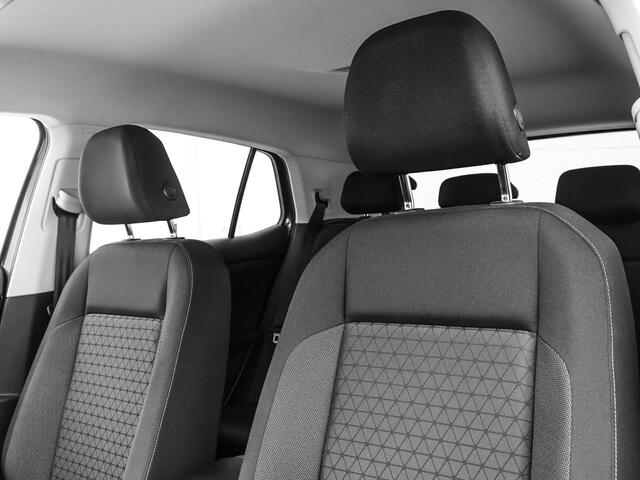 Volkswagen T-Cross 1.0 TSI 95pk · Camera · Apple/Android Car Play · Navigatie · Stoelverwarming · 16'' Inch · Garantie t/m 28-03-2028 of 100.000km