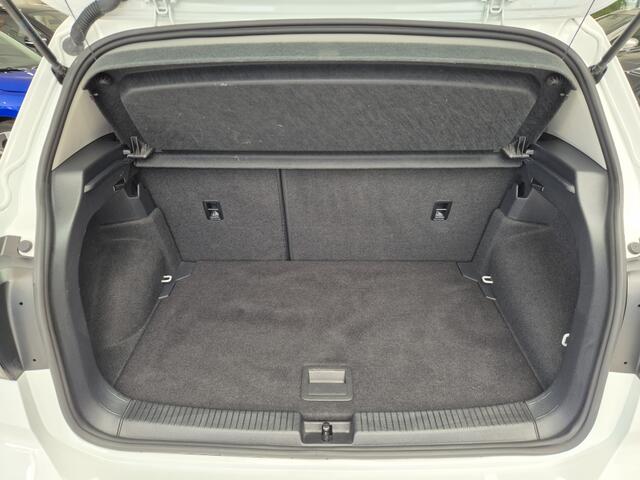 Volkswagen T-Cross 1.0 TSI Life [DIGITAL COCKPIT| AUTOMAAT| CARPLAY| CRUISE CONTROL