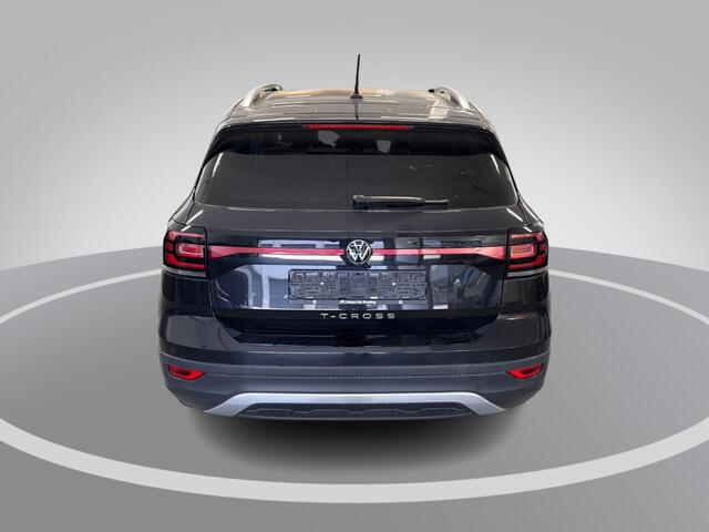 Volkswagen T-Cross 1.0 TSI 110pk DSG Style · Camera · Keyless · Stoelverwarming · Apple/Android Car Play · 17"Velgen · Draadloze Telefoonlader ·