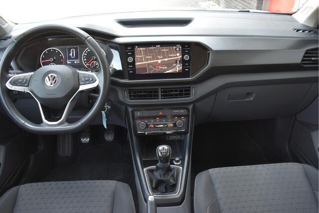 Volkswagen T-Cross 1.0 TSI Life Navi, Camera, Adaptive cruise, Carplay, Dode hoek, DAB,
