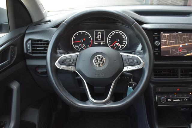 Volkswagen T-Cross 1.0 TSI Life Navi, Camera, Adaptive cruise, Carplay, Dode hoek, DAB,