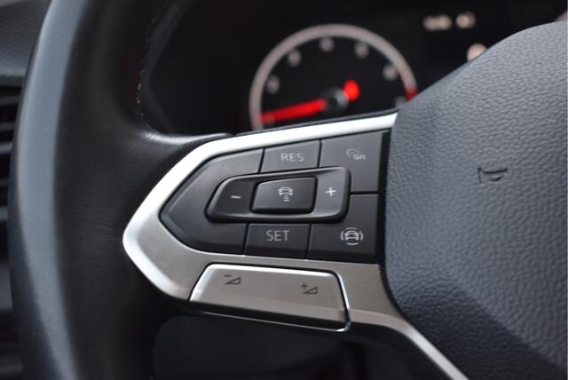 Volkswagen T-Cross 1.0 TSI Life Navi, Camera, Adaptive cruise, Carplay, Dode hoek, DAB,