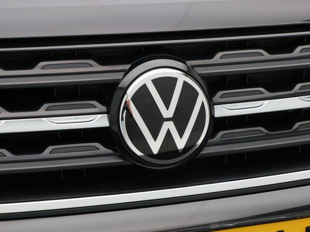 Volkswagen T-Cross 1.0 TSi 110 Pk Style | Stoelverwarming | Trekhaak | Camera | Adaptive Cruise | Climatronic | CarPlay | 17 Inch | 48.718 Km !!