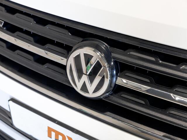 Volkswagen T-Cross 1.0 TSI Life 116pk / Navigatie / Stoelverwarming / Adaptieve cruise control / Apple carplay / Airco / Klimaatregeling /