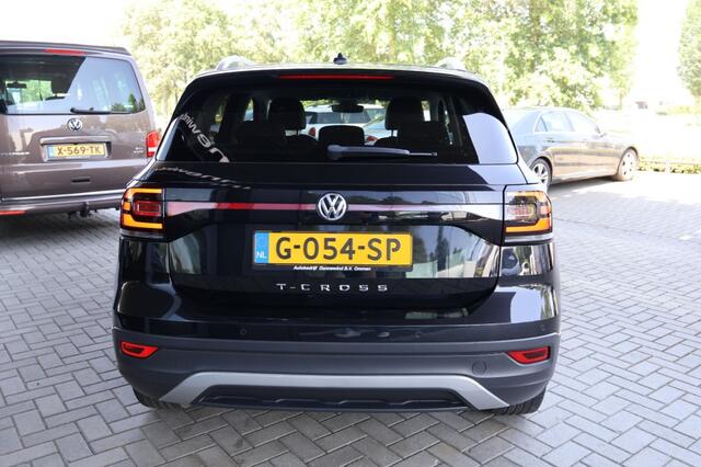 Volkswagen T-Cross 1.0 TSI STYLE LED*TREKHAAK*KEYLESS*NAVIGATIE*CARPLAY*CAMERA*ADAPTIEVECRUISE