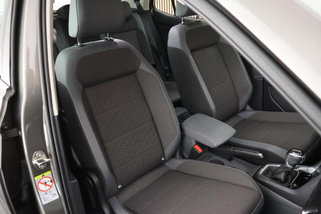 Volkswagen T-Cross 1.0 TSI 110pk DSG Style LED Stoelverwarming Navigatie Virtual Cockpit