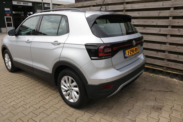 Volkswagen T-Cross 1.0 TSI Life Business / Navi / Cruise / Parkeer sensoren