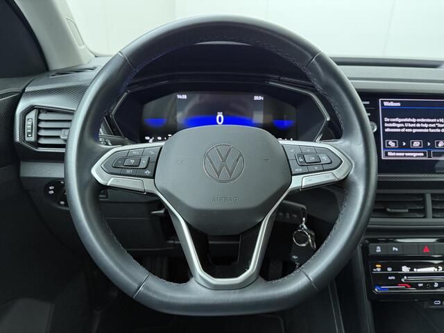 Volkswagen T-Cross 1.0 TSI Life | 95 PK | Climate control | Adaptive cruise control | Apple Carplay/Android Auto |