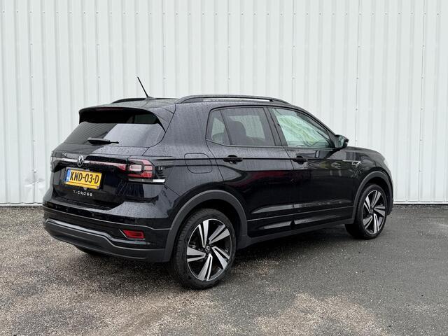 Volkswagen T-Cross 1.0 TSI R-Line | Automaat | Stoelverwarming | Adaptive Cruise Control | Achteruitrijcamera, Parkeersensoren voor en Achter