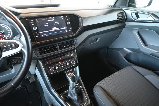 Volkswagen T-Cross 1.0 TSI Life Clima Adaptieve Cruise Carplay PDC Stoelverwarming 1e Eigenaar! Inruil Mogelijk!