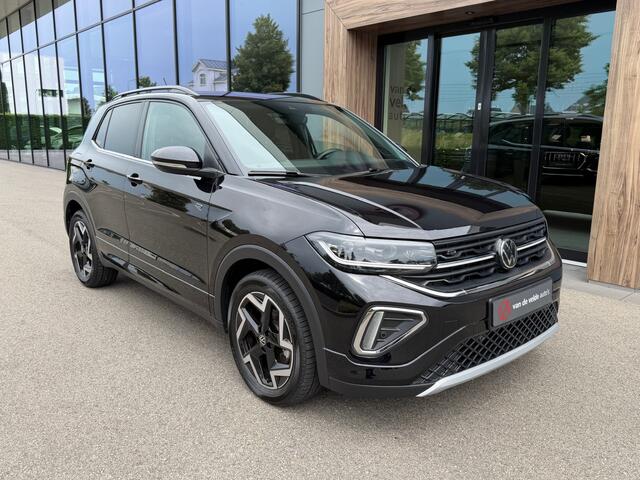 Volkswagen T-Cross 1.5 TSI 150pk DSG R-Line | Camera | Trekhaak | Navi | IQ light | Rijklaar incl. garantie