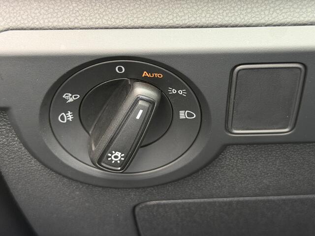 Volkswagen T-Cross 1.5 TSI 150pk DSG R-Line | Camera | Trekhaak | Navi | IQ light | Rijklaar incl. garantie