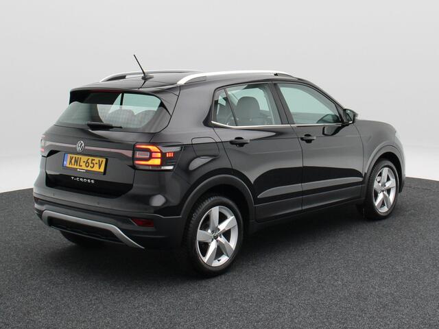 Volkswagen T-Cross 1.0 TSi 110 Pk Automaat Style | Full LED | Stoelverwarming | Cruise | Climatronic | Parkeersensoren | CarPlay | 17 Inch | 62.447 Km !!