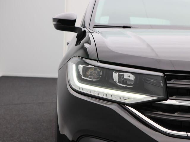 Volkswagen T-Cross 1.0 TSi 110 Pk Automaat Style | Full LED | Stoelverwarming | Cruise | Climatronic | Parkeersensoren | CarPlay | 17 Inch | 62.447 Km !!