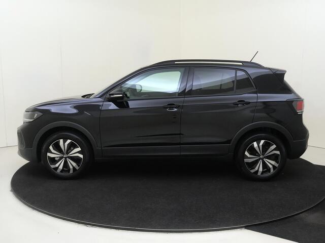 Volkswagen T-Cross Life Edition | 'App-Connect' draadloze smartphone integratie | Achterlichten LED | Afstandscontrolesysteem (Front Assist)