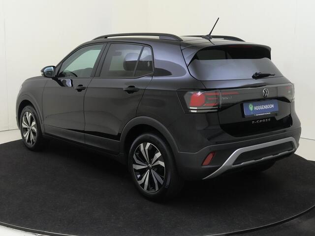 Volkswagen T-Cross Life Edition | 'App-Connect' draadloze smartphone integratie | Achterlichten LED | Afstandscontrolesysteem (Front Assist)