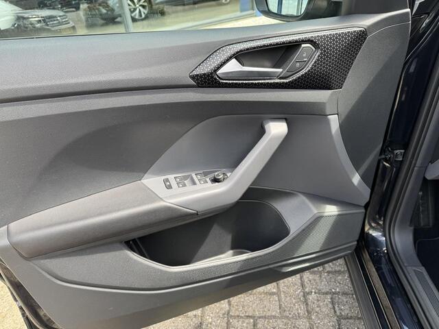 Volkswagen T-Cross 1.0 TSI Style | DSG | LED | LMV17"| Navi | Camera | PDC