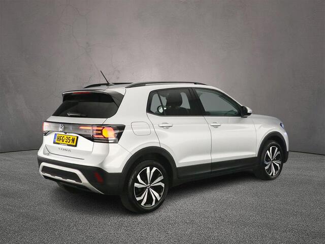 Volkswagen T-Cross Life Edition 1.0 TSI 95pk Adaptive cruise control, Achteruitrijcamera, Parkeersensoren, App connect, Stoelverwarming, LED koplampen
