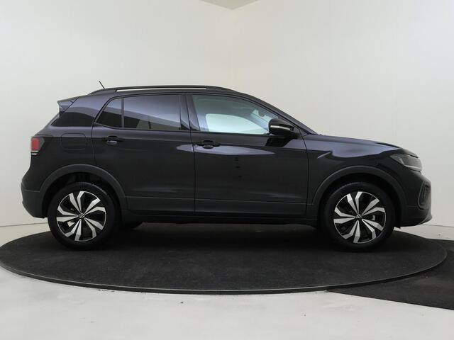 Volkswagen T-Cross 1.0 TSI Life Edition 17" LM velgen | Comfort pakket | Voorstoelen verwarmd | Navigatie | achteruitrijcamera | Apple Carplay/Android Auto |