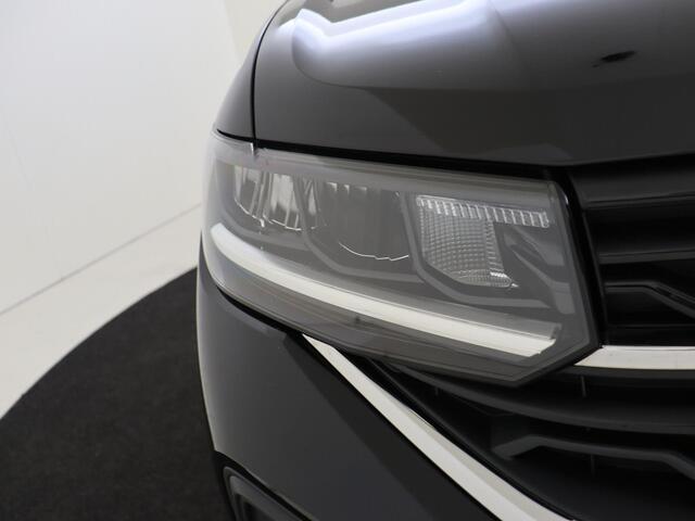 Volkswagen T-Cross 1.0 TSI Life Edition 17" LM velgen | Comfort pakket | Voorstoelen verwarmd | Navigatie | achteruitrijcamera | Apple Carplay/Android Auto |