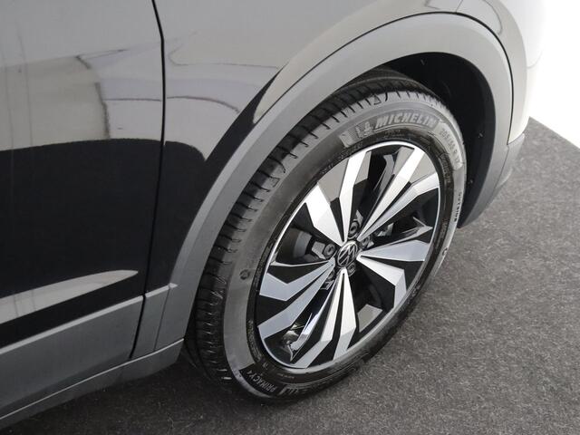 Volkswagen T-Cross 1.0 TSI Life Edition 17" LM velgen | Comfort pakket | Voorstoelen verwarmd | Navigatie | achteruitrijcamera | Apple Carplay/Android Auto |