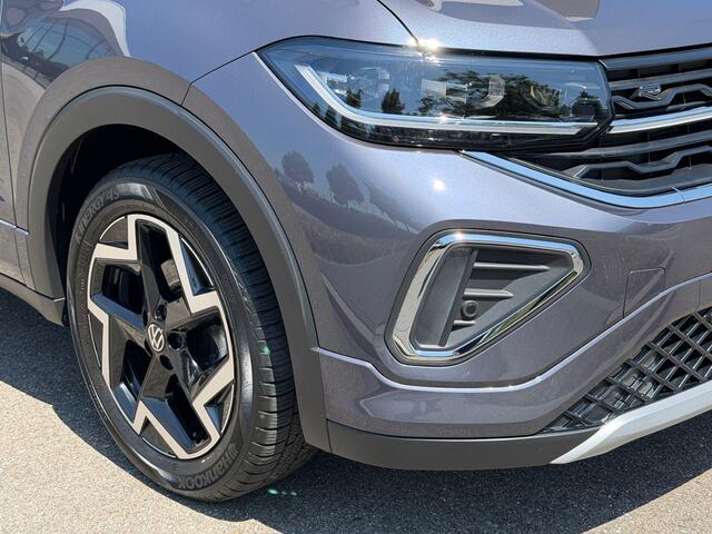 Volkswagen T-Cross 1.5 TSI 150pk DSG R-Line | Camera | Trekhaak | Navi | IQ light | Rijklaar incl. garantie
