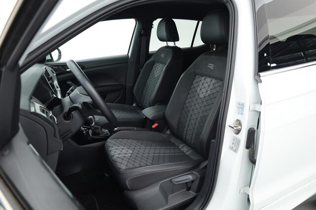 Volkswagen T-Cross 1.0 TSI R-Line DSG | IQ. Light | Apple CarPlay | Camera + PDC | Adapt. Cruise | 18'' | Digi. Cockpit |