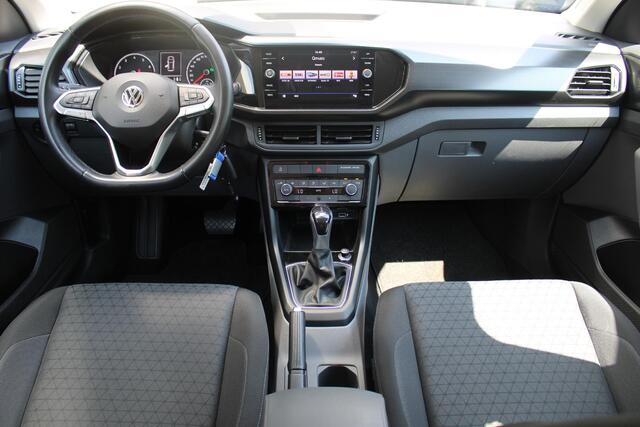 Volkswagen T-Cross 1.0 TSI Life Trekhaak | Achteruitrijcamera | Dodehoekdetectie