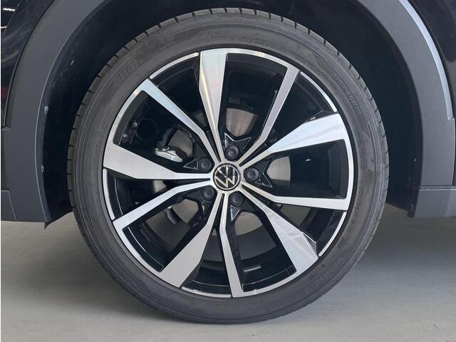 Volkswagen T-Cross 1.5 TSI R-Line Edition | IQ-Light | Tr.haak | Adapt Cruise | Camera | Keyless | Clima | 18" LM | stoelverw | Rijklaarprijs |