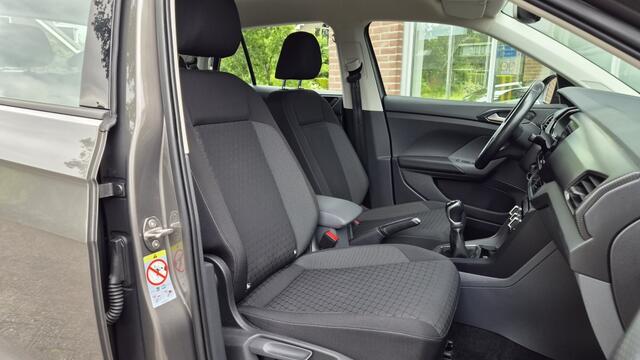 Volkswagen T-Cross 1.0 TSI Life, Trekhaak, Stoelverwarming