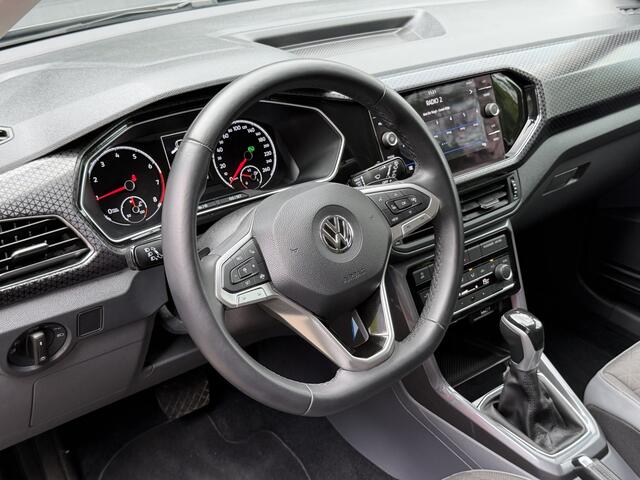 Volkswagen T-Cross 1.0 TSI AUTOMAAT *!* RADAR/ LED/ 14 DKM/ TREKHAAK/ STOELVERWARMING *!*