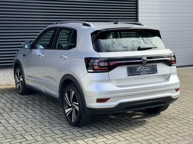 Volkswagen T-Cross 1.0 TSI R-Line / AUTOMAAT / CAMERA / CARPLAY / CRUISE / 28.000KM
