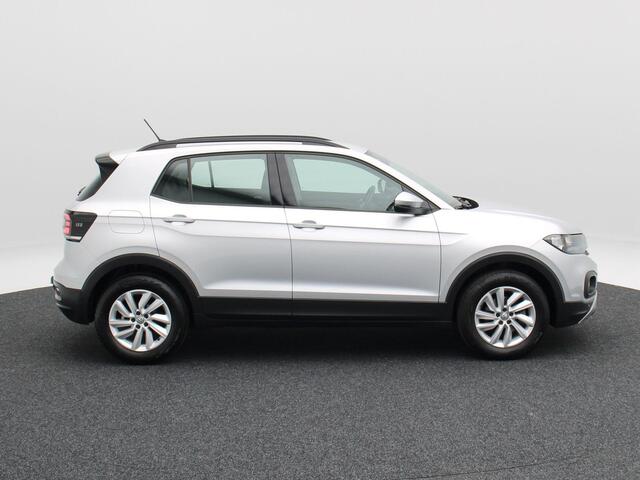 Volkswagen T-Cross 1.0 TSi 115 Pk Automaat Life | Trekhaak | Adaptive Cruise | Airco | Navigatie | CarPlay | 16 Inch | 60.594 Km !!