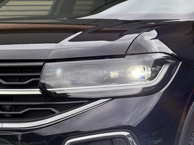 Volkswagen T-Cross 1.5 TSI R-Line Edition Dodehoek / Trekhaak / Carplay / Navi / Adapt. Cruise / Stoelverwarming