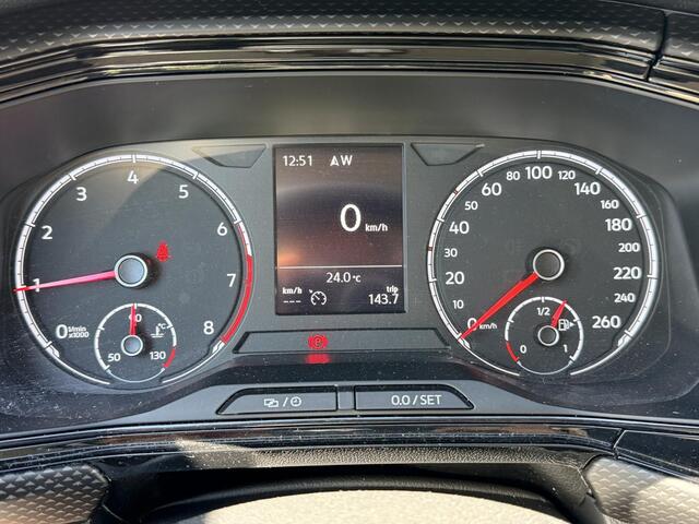Volkswagen T-Cross 1.0 TSI Life *Trekhaak*All-weather banden*
