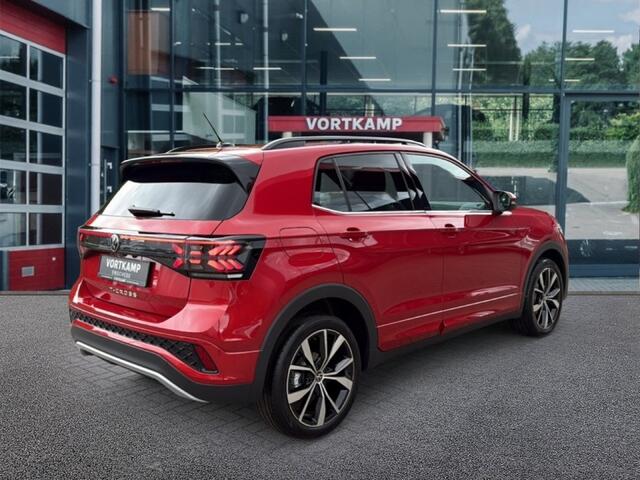 Volkswagen T-Cross 1.5 TSI DSG R-LINE AFN.TREKHAAK/CAMERA/IQ-LIGHTS/STOELVERW/CARPLAY