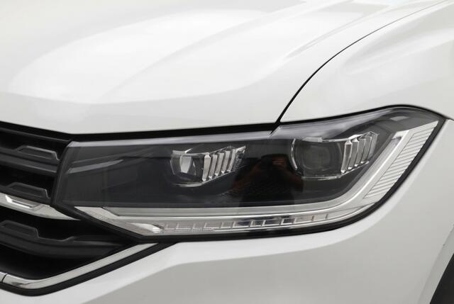 Volkswagen T-Cross 1.0 TSI Style 110PK DSG | Winterpakket | Carplay/Android Auto | Luxe LED