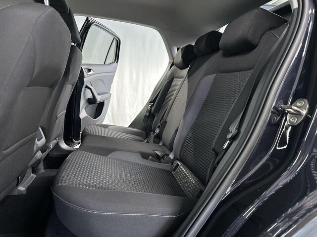 Volkswagen T-Cross 1.0 TSI R-Line Automaat | Navi | Digitaal Cockpit | Stoelverwarming