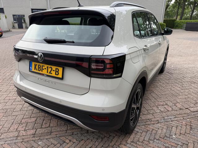 Volkswagen T-Cross 1.0 TSI Style *Carplay*Camera*ECC