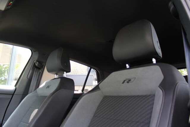 Volkswagen T-Cross 1.0 TSI Life | Adaptieve cruise | Digital cockpit | R-Line interieur + Exterieur