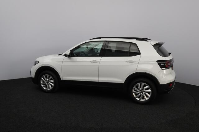 Volkswagen T-Cross 1.0 TSI Life Business /Lane Assist /Dodehoekdetec. /Camera /Apple + Android /DAB+! /Navi /Climat /Adaptief Cruise /Elek. pakket /Bluetooth /16"LMV /LED Dagrijverl. /Extra getint glas /PDC V+A.