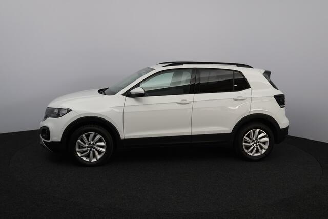Volkswagen T-Cross 1.0 TSI Life Business /Lane Assist /Dodehoekdetec. /Camera /Apple + Android /DAB+! /Navi /Climat /Adaptief Cruise /Elek. pakket /Bluetooth /16"LMV /LED Dagrijverl. /Extra getint glas /PDC V+A.