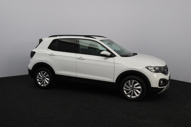 Volkswagen T-Cross 1.0 TSI Life Business /Lane Assist /Dodehoekdetec. /Camera /Apple + Android /DAB+! /Navi /Climat /Adaptief Cruise /Elek. pakket /Bluetooth /16"LMV /LED Dagrijverl. /Extra getint glas /PDC V+A.