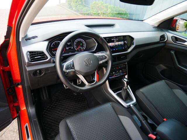 Volkswagen T-Cross 1.0 TSI ACTIVE **Clima//Navi//LM **