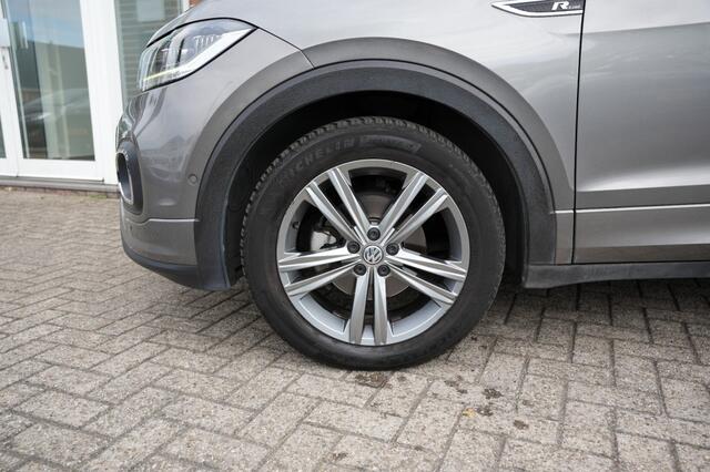 Volkswagen T-Cross 1.0 TSI R line, Carplay, Camera , Navi,