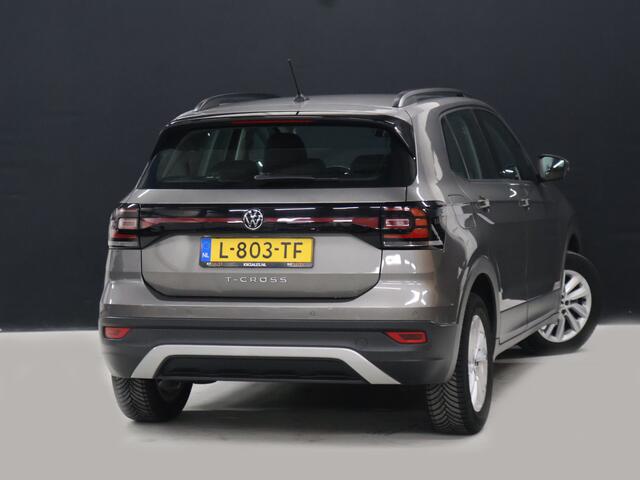 Volkswagen T-Cross 1.0 TSI Life [ADAPTIVE CRUISE, APPLE CARPLAY, ANDROID, PDC V+A, RIJSTROOKASSISTENT, DAB, BLUETOOTH, AIRCO, LICHT- EN ZICHTPAKKET, DAKRAILS, LED DAGRIJVERLICHTING, LICHTMETALEN VELGEN 16", NIEUWSTAAT]