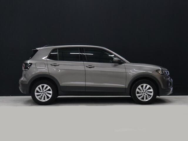 Volkswagen T-Cross 1.0 TSI Life [ADAPTIVE CRUISE, APPLE CARPLAY, ANDROID, PDC V+A, RIJSTROOKASSISTENT, DAB, BLUETOOTH, AIRCO, LICHT- EN ZICHTPAKKET, DAKRAILS, LED DAGRIJVERLICHTING, LICHTMETALEN VELGEN 16", NIEUWSTAAT]