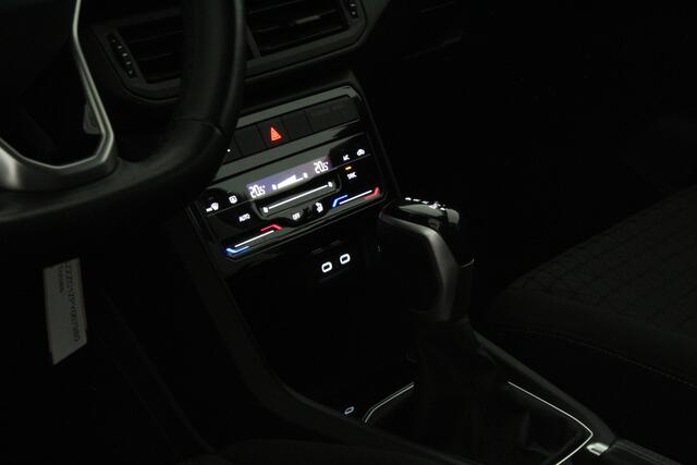 Volkswagen T-Cross 1.0 TSI Life > Automaat/Camera/Smoky Gray/ACC...
