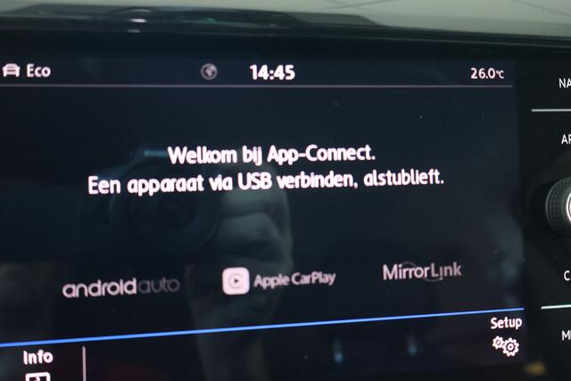 Volkswagen T-Cross 1.0 TSI/DSG Style, Virtual cockpit, Keyless, Camera, Trekhaak